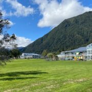 Gloriavale’s school­ing dilemma