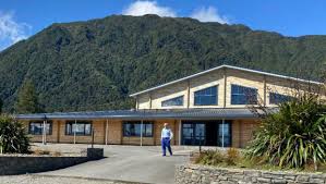 Part 3: Gloriavale School – Built to Fail?