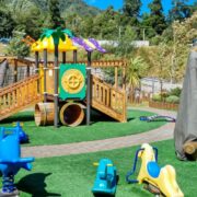 Former Gloriavale teacher applauds ‘courageous’ move to cancel school’s registration