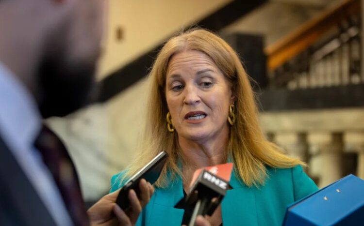 Former Gloriavale member criticises Louise Upston’s decision to visit Christian community